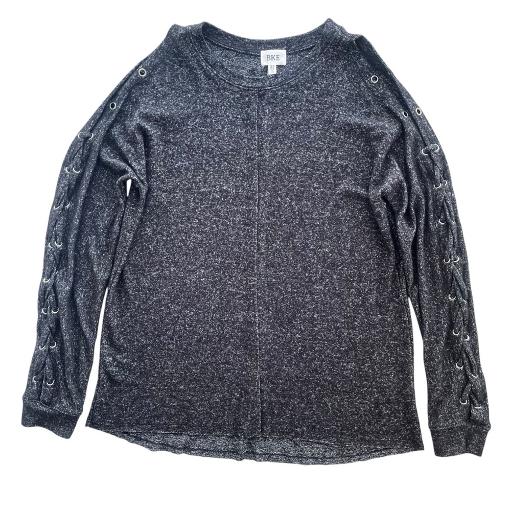 BKE Women XS Gray Long Sleeve Cold Shoulder Lace Up Grommet Detail Top 7386S395B